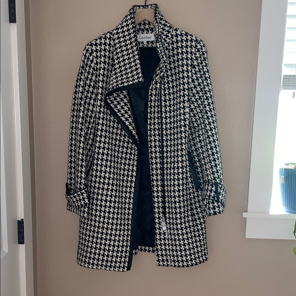 Calvin Klein Women's Houndstooth Trench Coat
